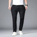 [COMPRE 1 E LEVE 3] Calça Zenith™ em Seda Gelo com Efeito Resfriador / A Calça que Une Tecnologia, Estilo e Máximo Conforto!